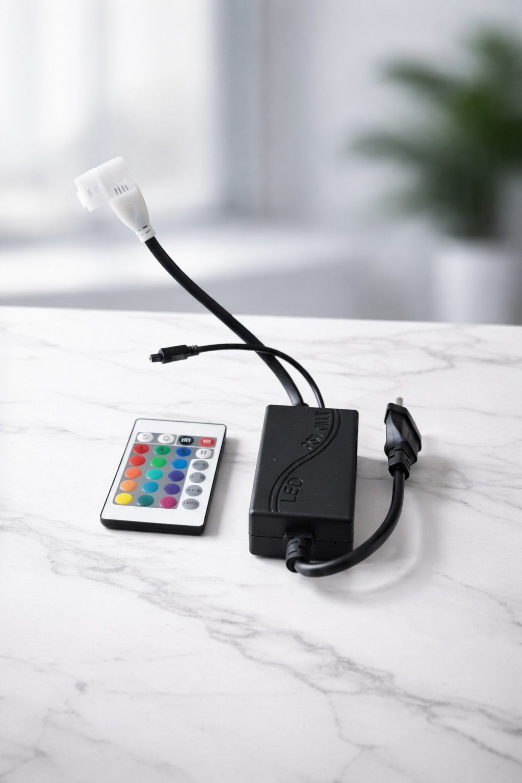 Prikljucak za RGB COB traku + Daljinski upravljac 